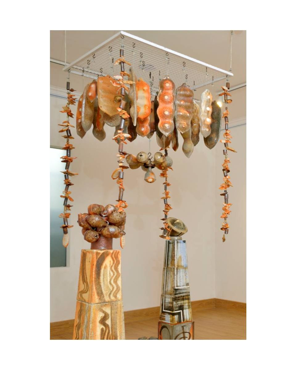 Hanging Pods & Garlands