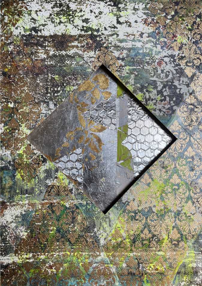 The Mirrors of Antiquity